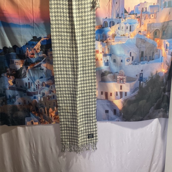 SOLD Sold - Picture 4 of 5